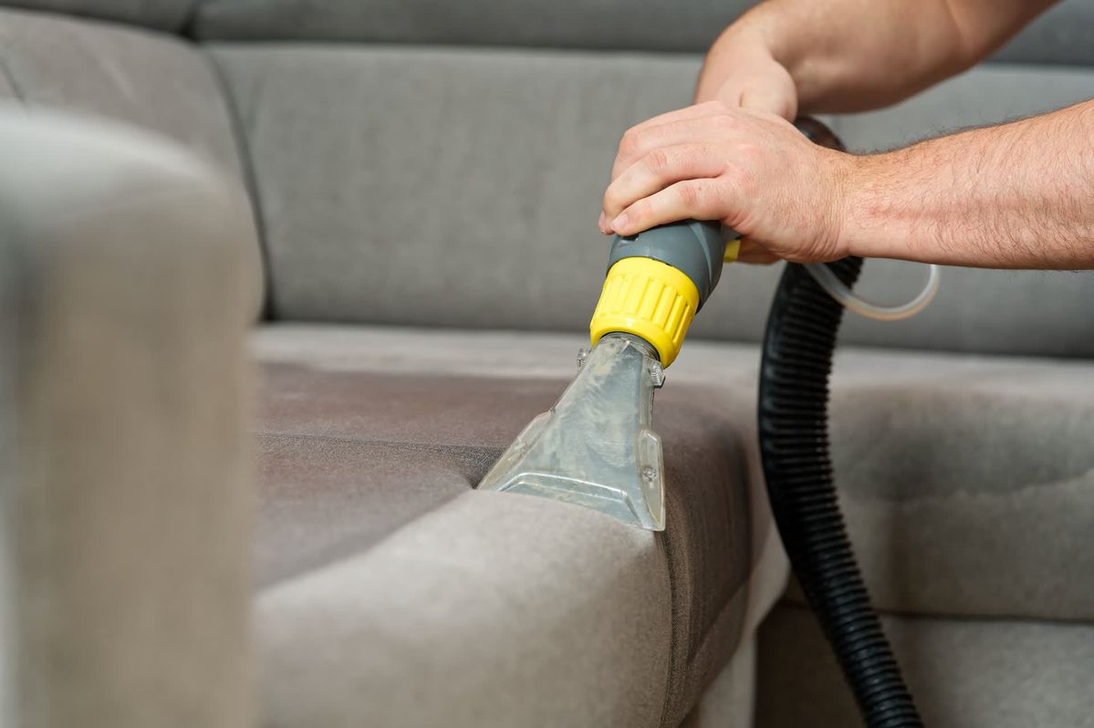 Bank reinigen - Clean and Spotless